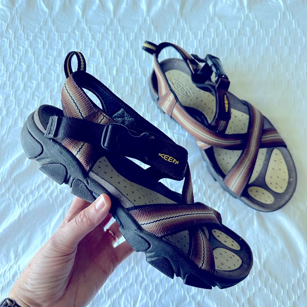 Keen Men's Sandals Brown Size 10 Anatomic Footbed